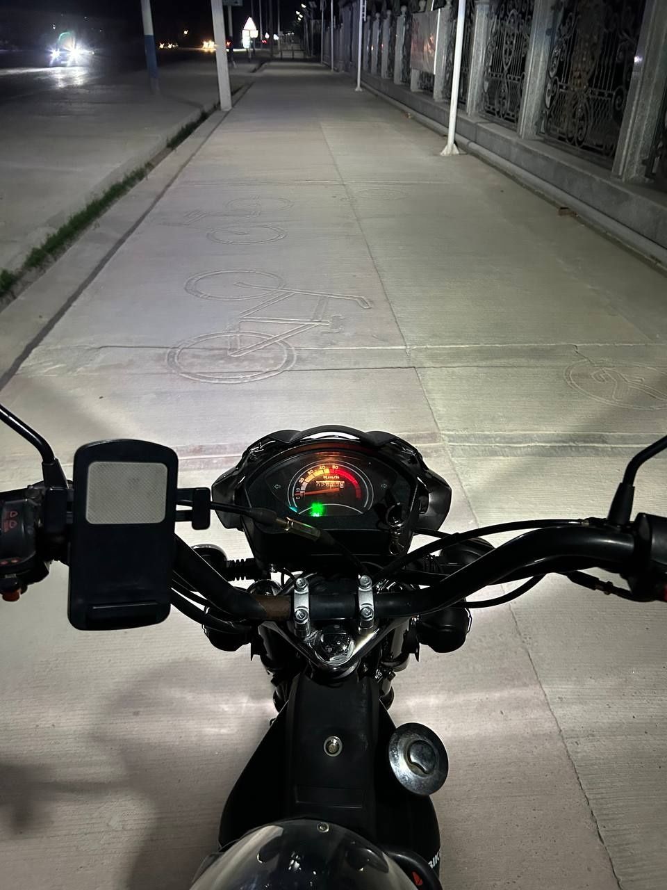 Moto Alpha Delta 110cc Prava  kerakmas