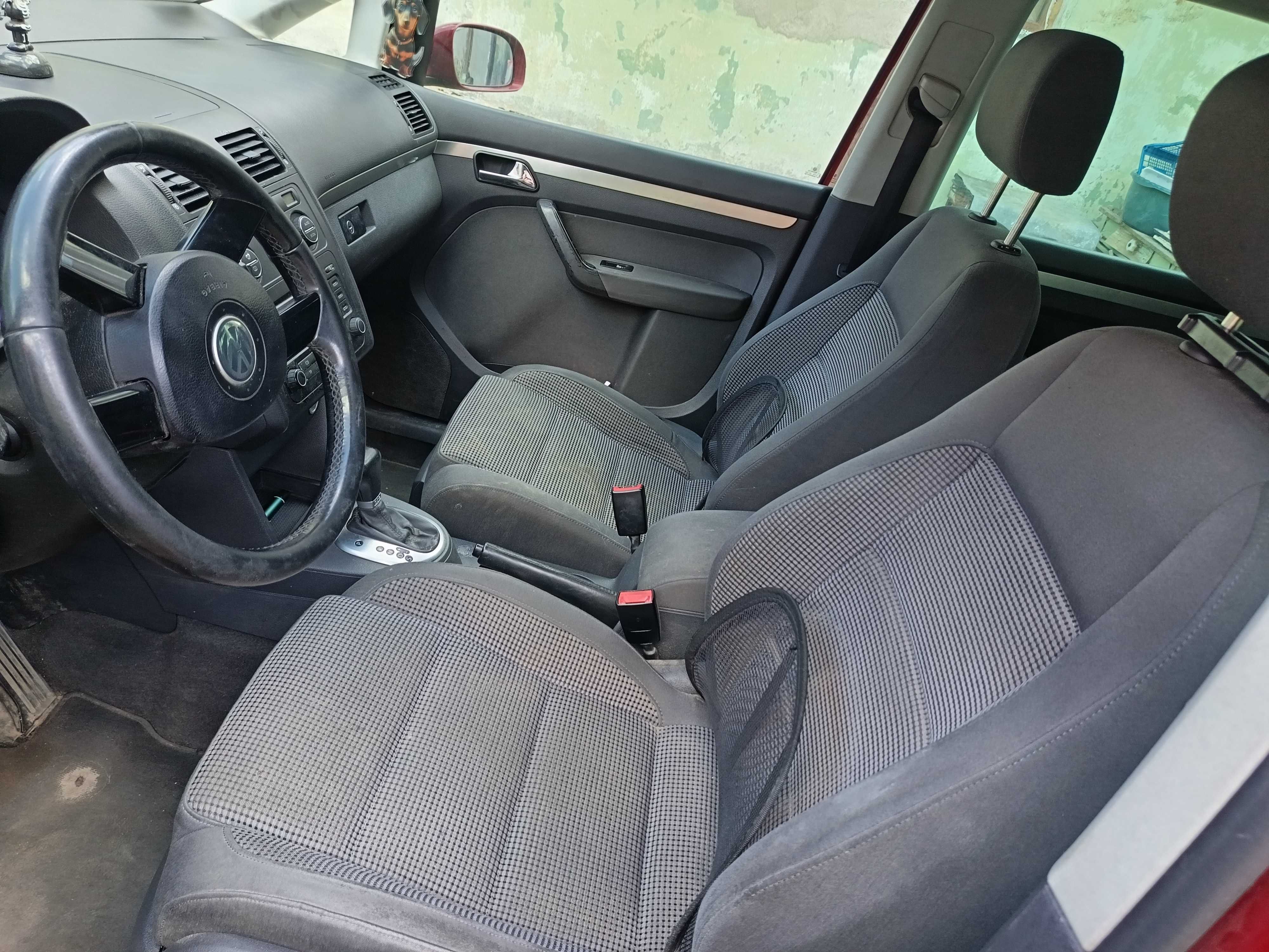 Touran DSG 7 locuri