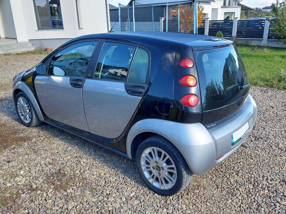 Smart Forfour 1.1, anul 2005, Stare tehnică și estetică bună