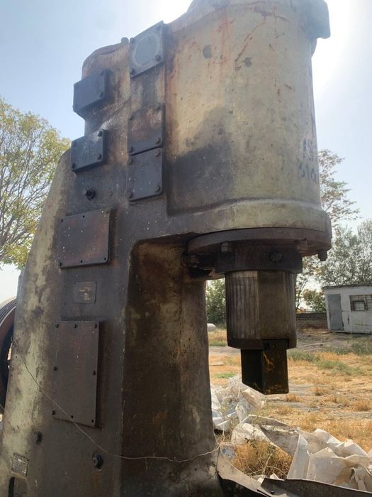 Продоётся молот в хорошем состоянии