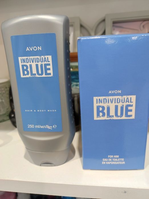 Мужская и женская парфюмированая вода от avon