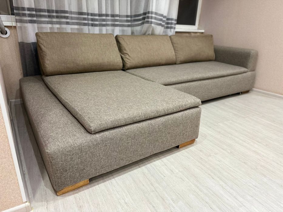 Продам диван 3 метра длиной 90 шириной