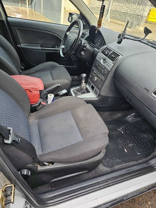 Vând Ford Mondeo 2.0 TDCi – 2006 – 359.477 km