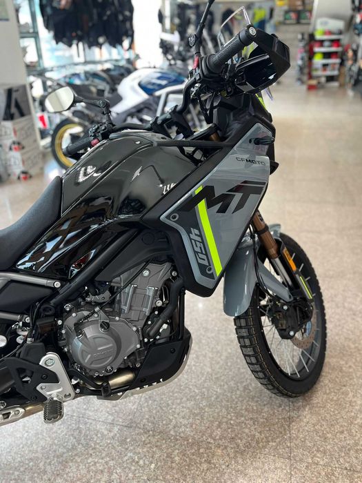 Motocicleta enduro-touring incepatori/avansati CFMOTO 450MT