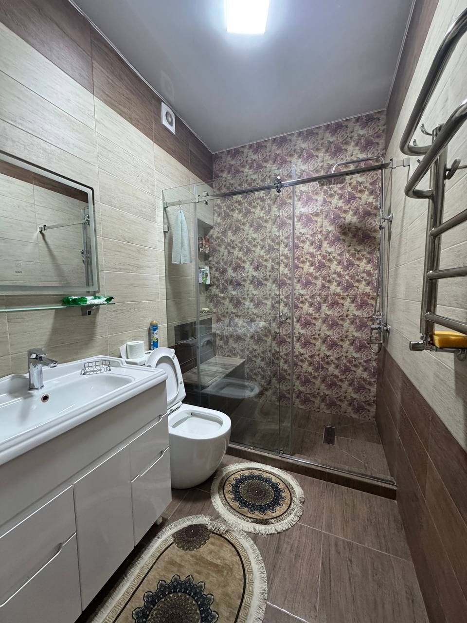 Kvartira продается 4/4/9 на ЖК Greenwich