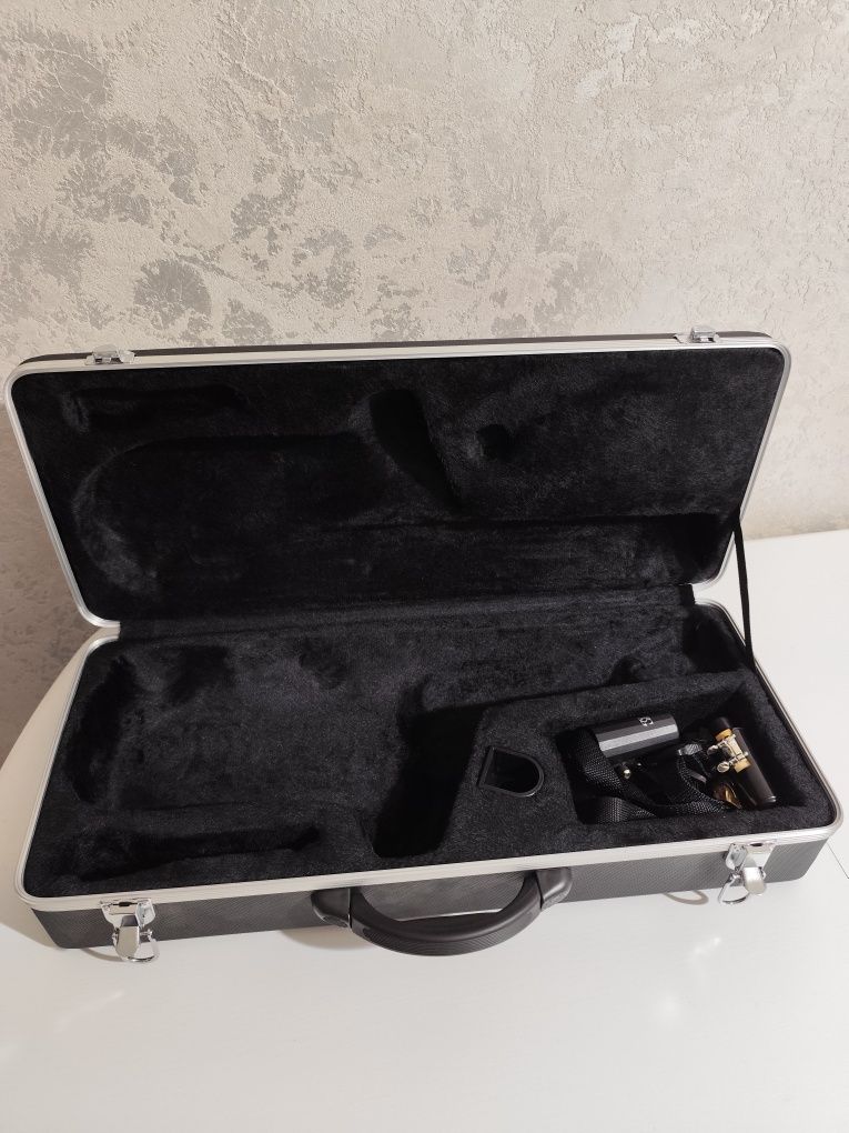 Case / geanta / cutie / husa transport saxofon alto