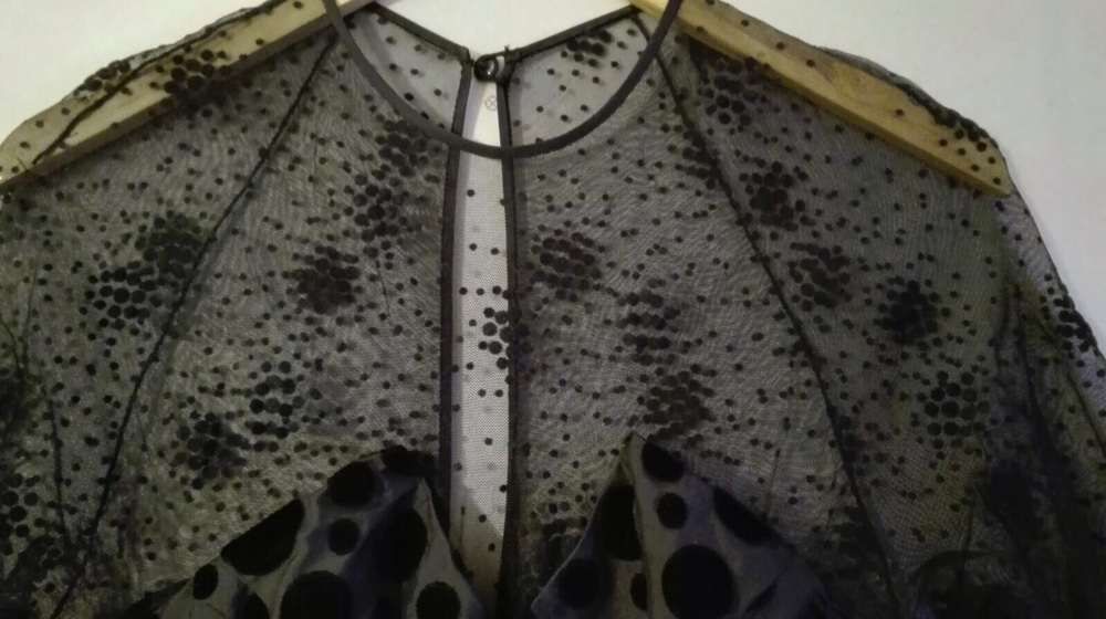 Rochie eleganta model deosebit 100 % mătase pura m 42