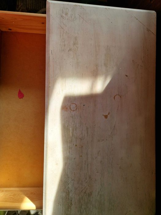 Продавам шкаф / скрин