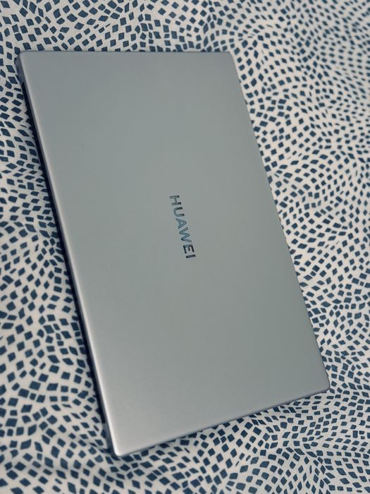 Laptop Huawei MateBook D14
