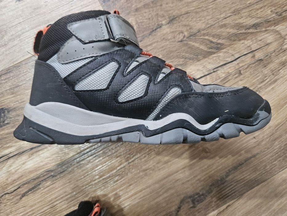 Ghete Geox baieti 34