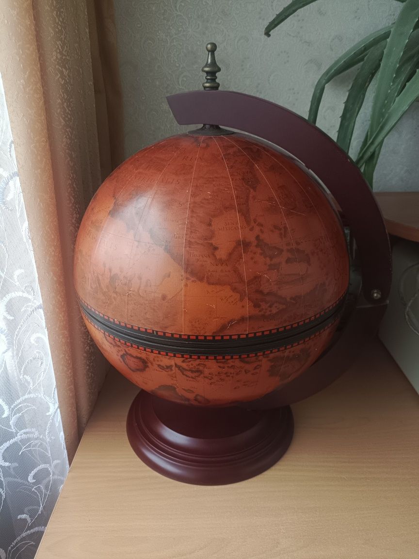 Продам бар-глобус