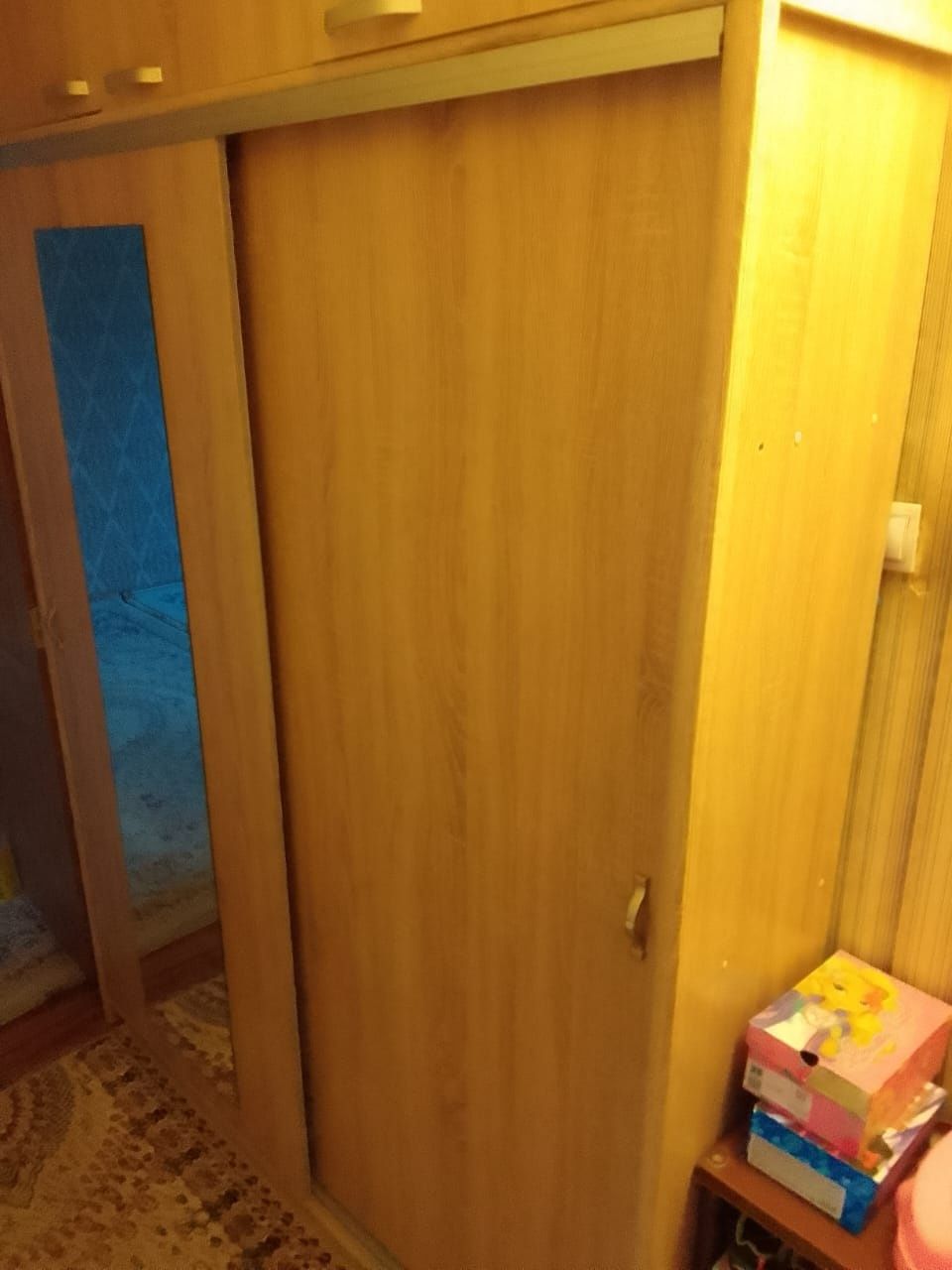 Шкаф для прихожей