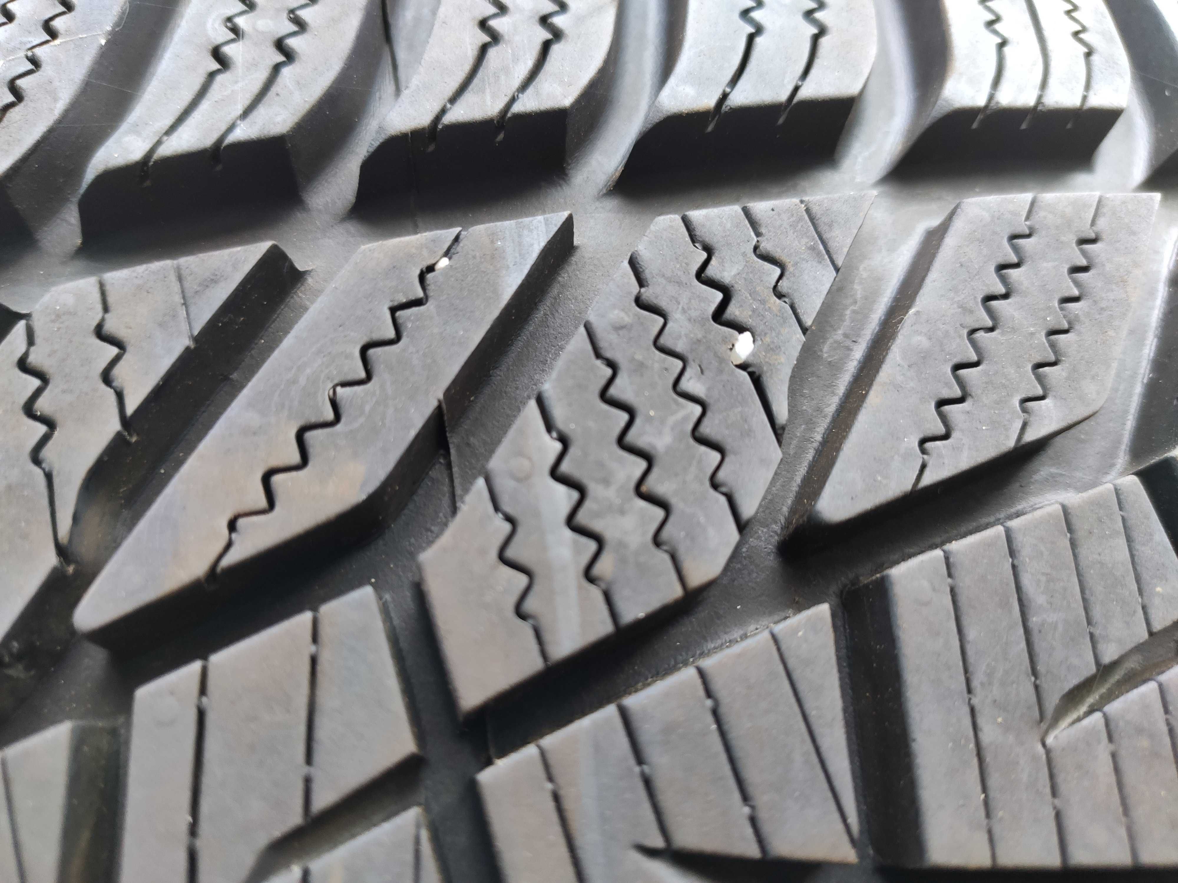 2бр Като нови зимни гуми 245 45 19 - Hankook