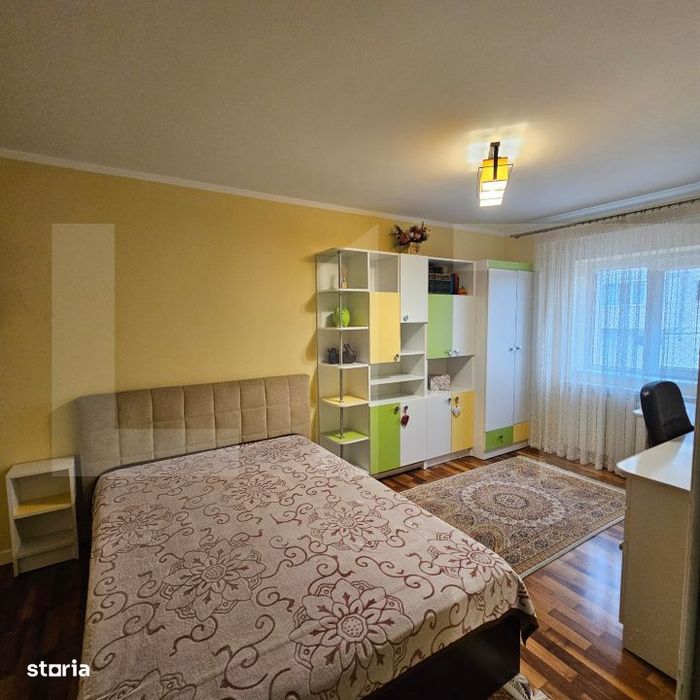 Apartament cu 3 camere, de inchiriat, 75 mp, Ovisim, Botosani