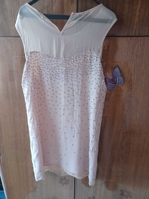 Копринена рокля с циркони