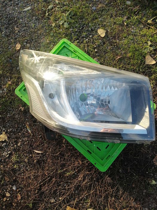 Far renault trafic opel vivaro 2016