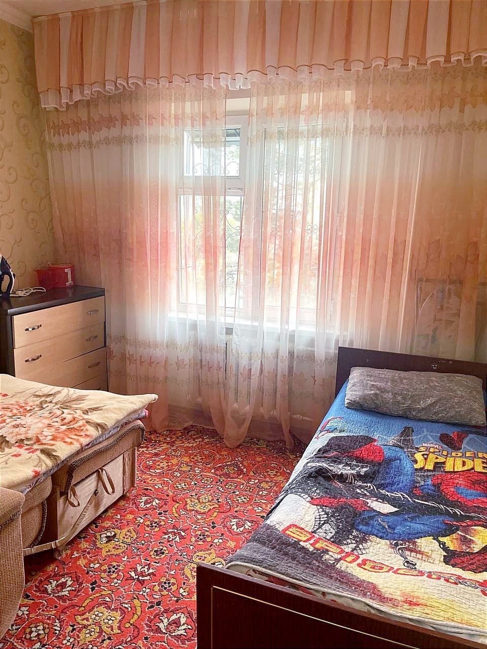 Yakkasaroy next savdo markazi oldida arenda kvartira