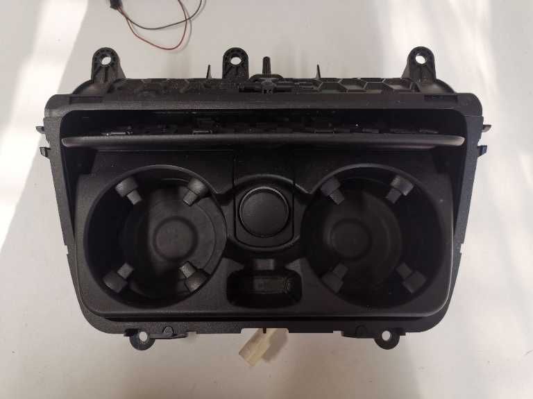 Scrumiera suport pahare Bmw F01, F10, F11