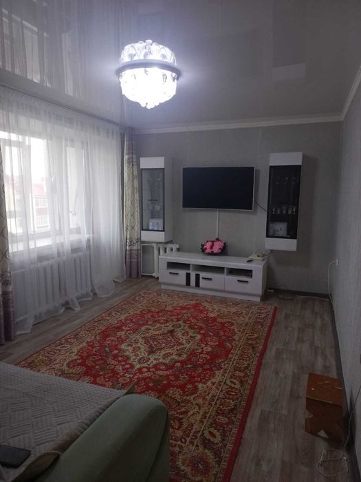 Продам 2 комнатную квартиру новой планировки Бензострой