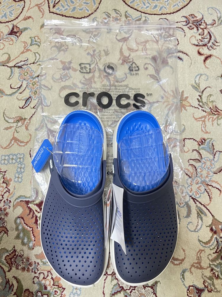 Crocs Yangi 42 - razmer