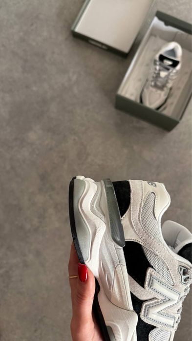 Нов модел New Balance 9060 “Grey Jet Black” 3