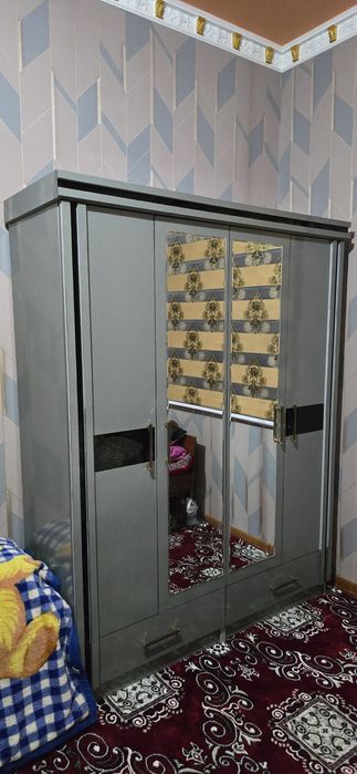 Harhil turdagi mebellar bizada Universal bebellar