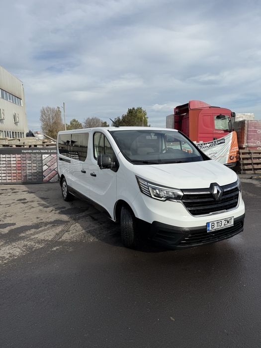 Renault Trafic 9 locuri ,TVA DEDUCTIBIL