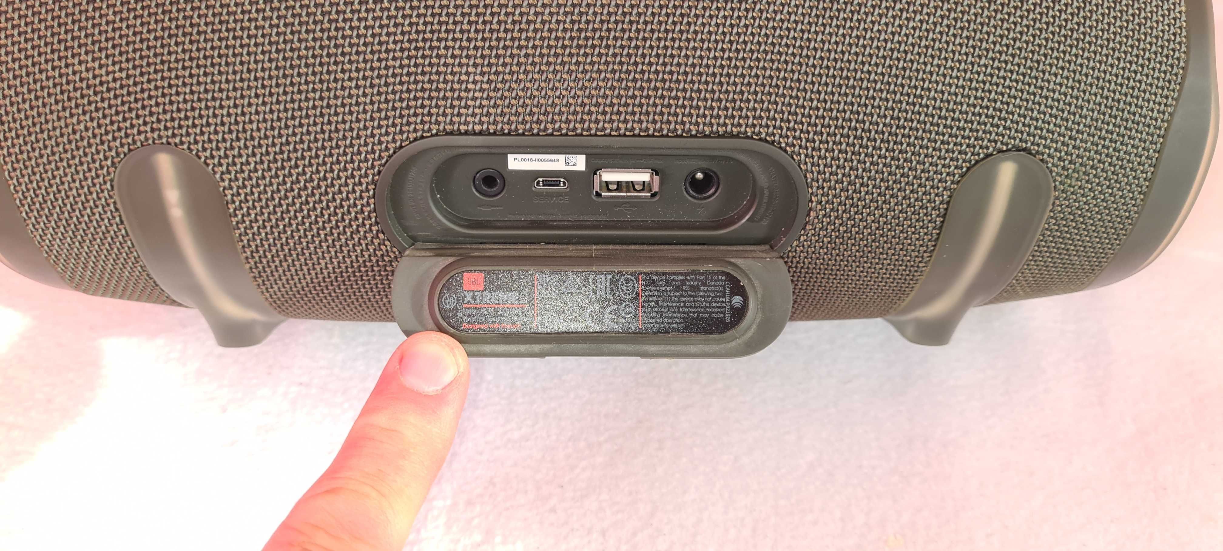 JBL XTREME 2 = 650 lei