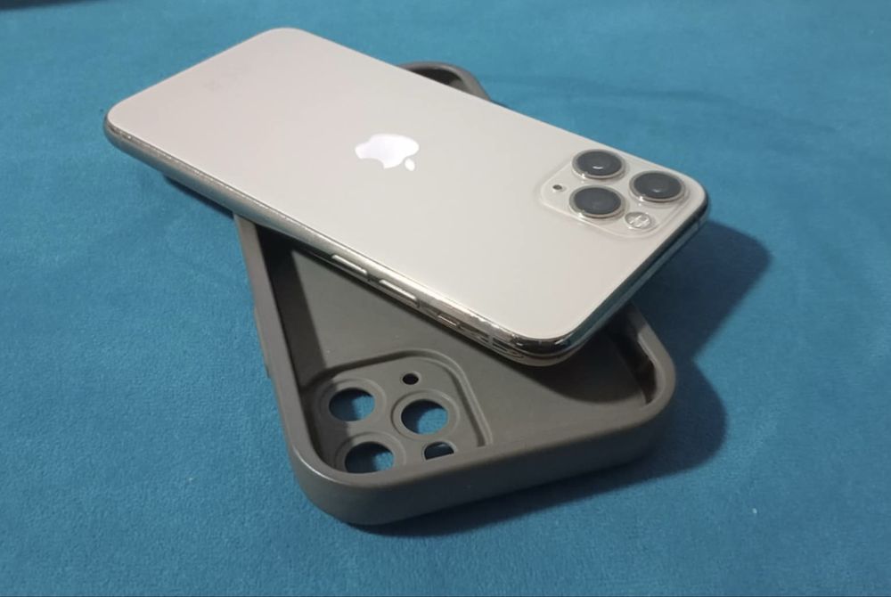 Iphone 11,Pro Gold Nou