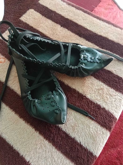 De vanzare  pret total 1800lei