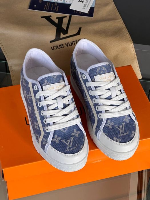 Adidasi Louis Vuitton noi