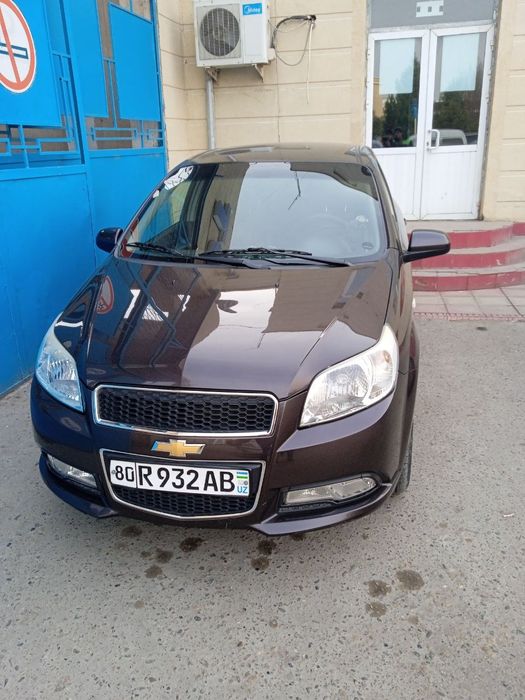 Avtomobil Chevrolet nexia3