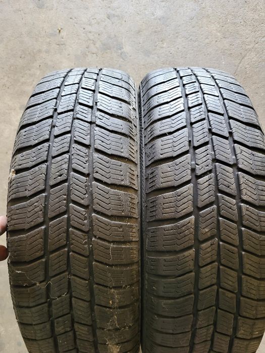 2 anvelope 165 65 R 14 Barum iarna
