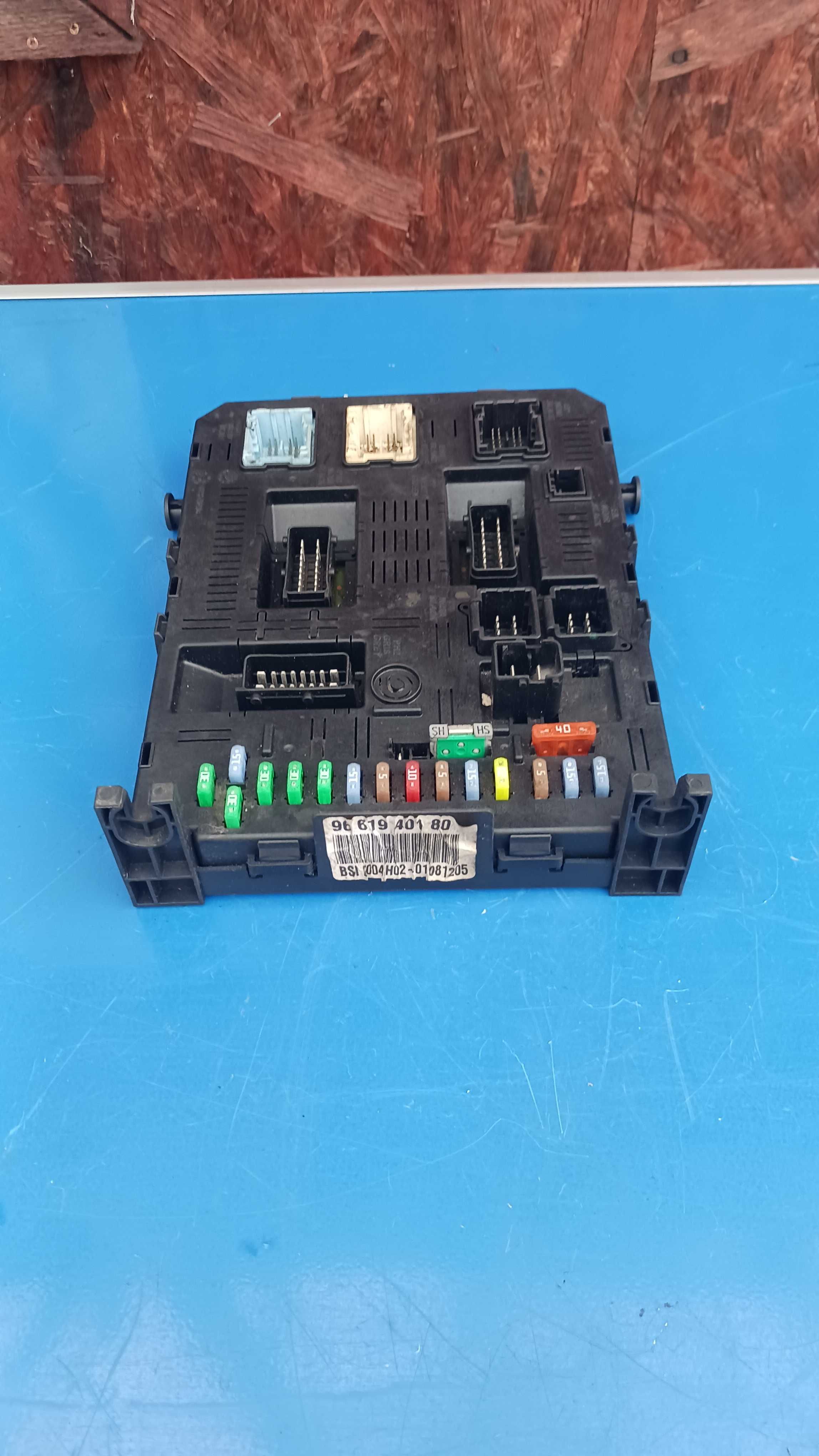 modul confort panou sigurante BSI 96661940180 peugeot,citroen