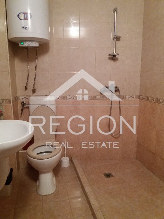 Дава се под наем Тристаен апартамент в Варна, Левски - 75 кв.м за 510 € - Снимка #4