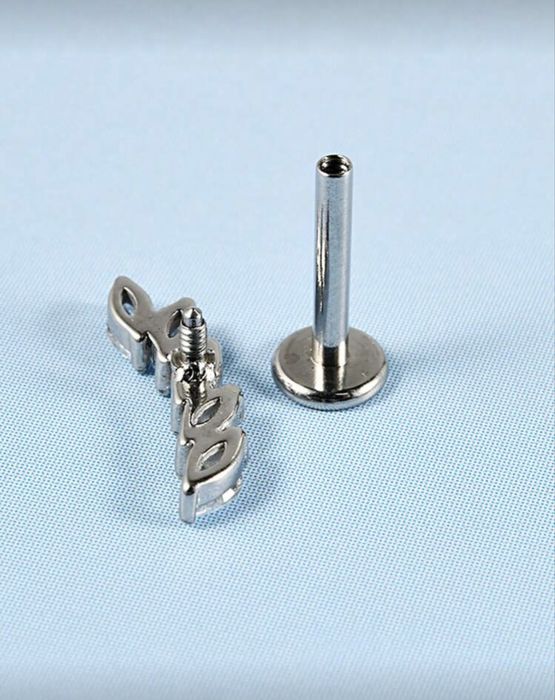 Хрущиална  обеца от медицинска стомана