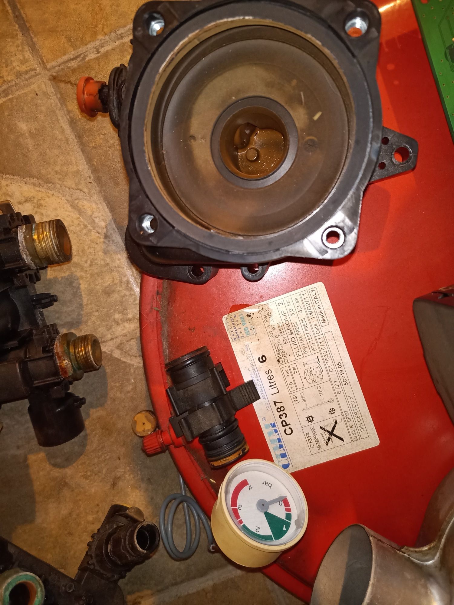 Westen Pulsar 24 D Motor vana 3 cai Vas expansiune