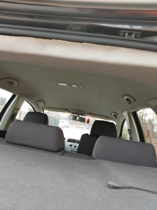 Продавам Сеат Алтеа