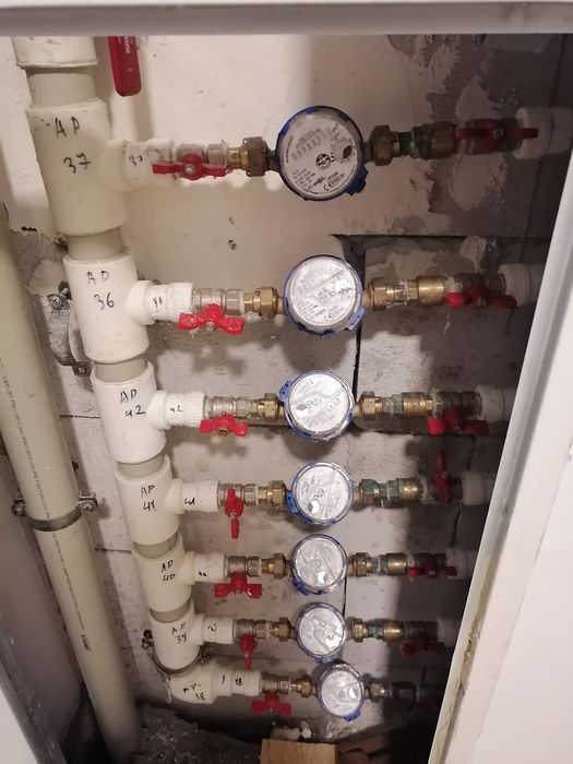 Instalator Navodari