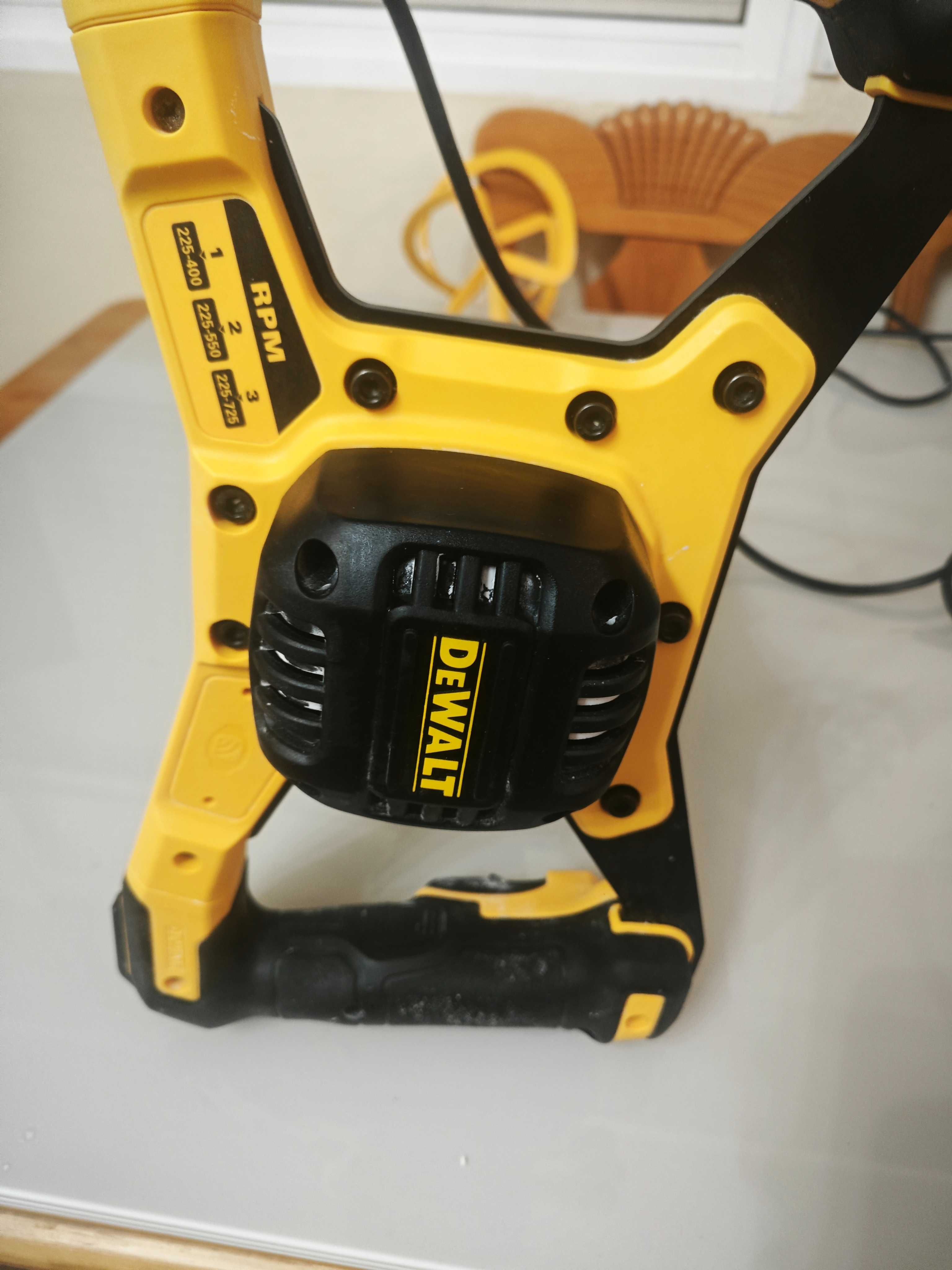 Mixer Dewalt 1800W