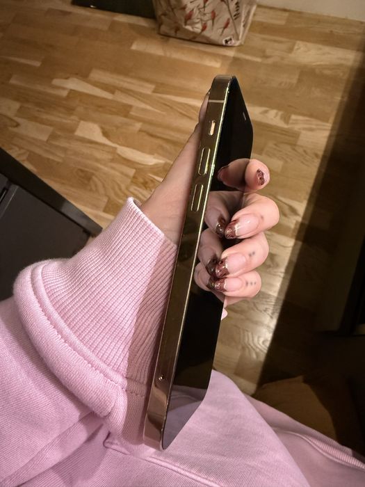 iPhone 12 Pro • 128 GB • Auriu • Funcțional, cu defect audio