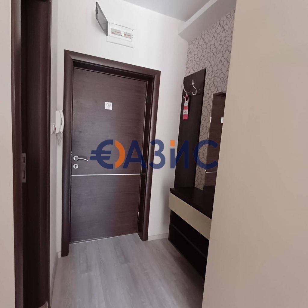 Продава се Едностаен апартамент в к.к. Слънчев бряг - 35 кв.м за 1429 €/кв.м - Снимка #5