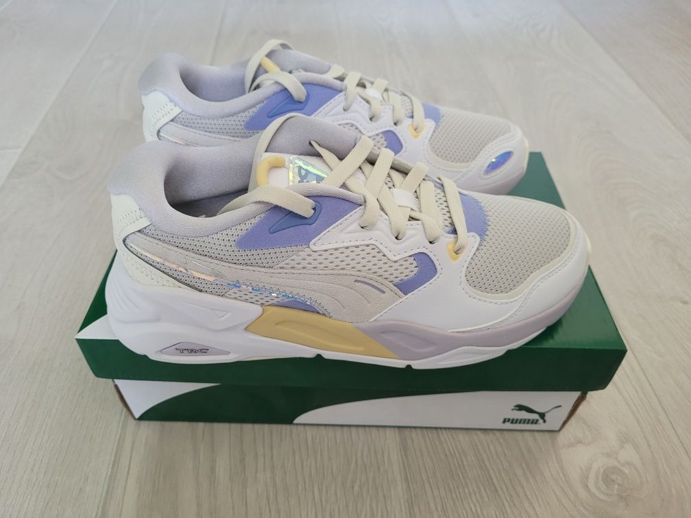 Нови!Дамски маратонки Puma,37н.Оригинални.