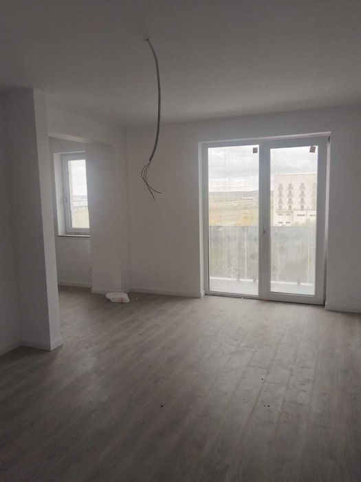 Vând apartament nou, nelocuit, în Complexul Alexanderman Suceava