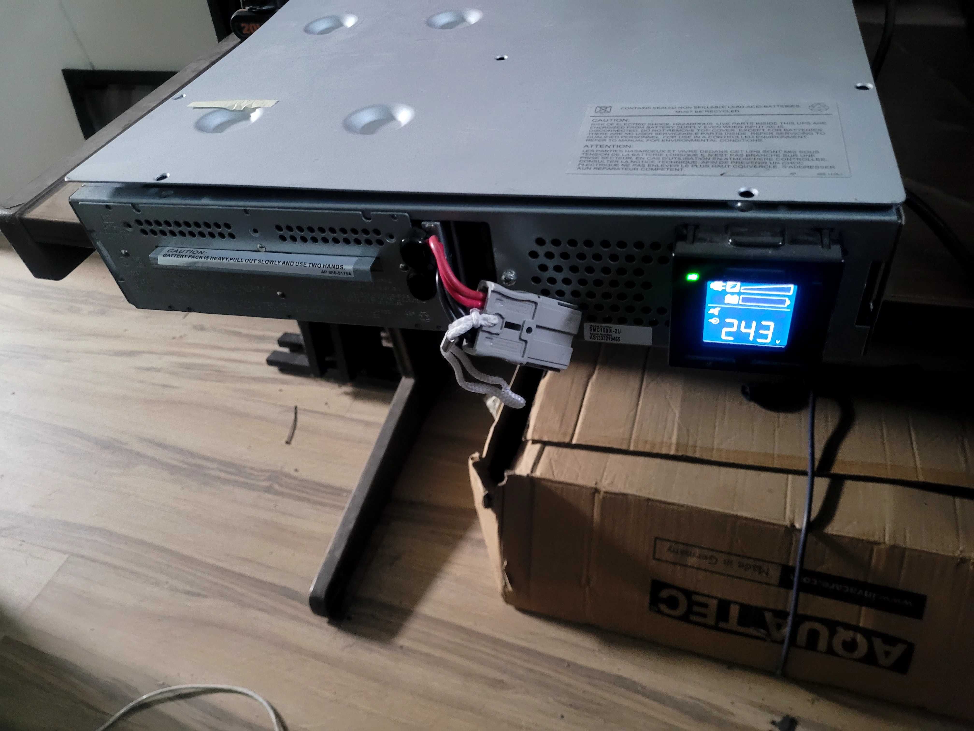 vind miniinvertor de 600W si sursaAPC