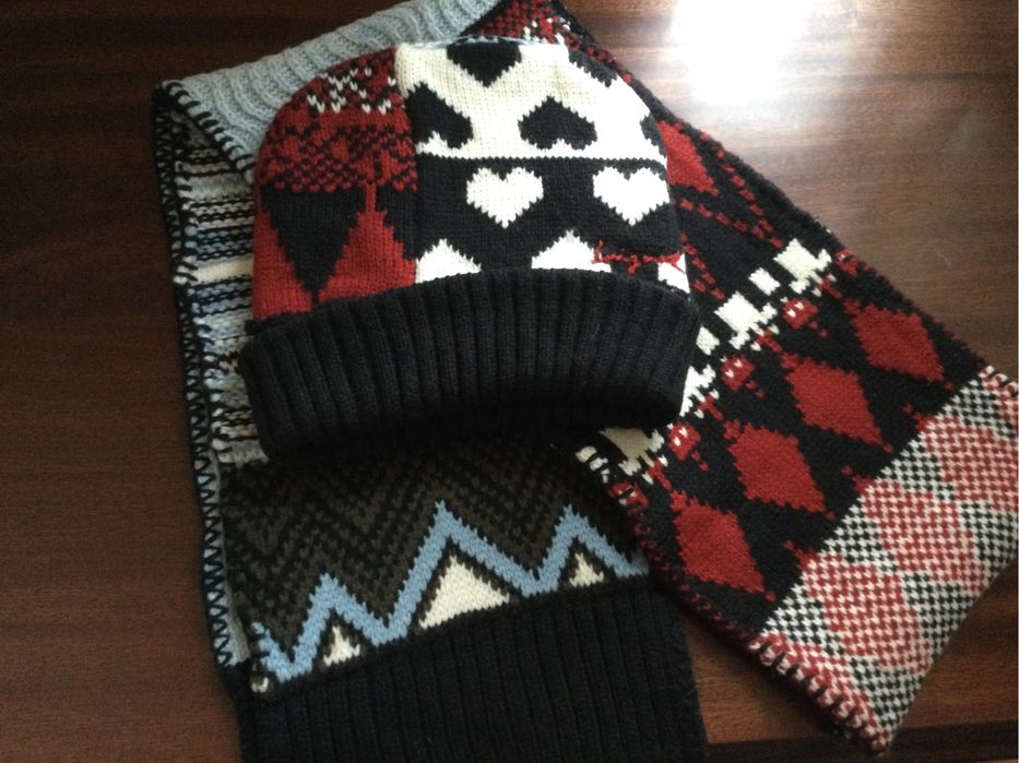 Шапка и шарф 5000 тенге Турция