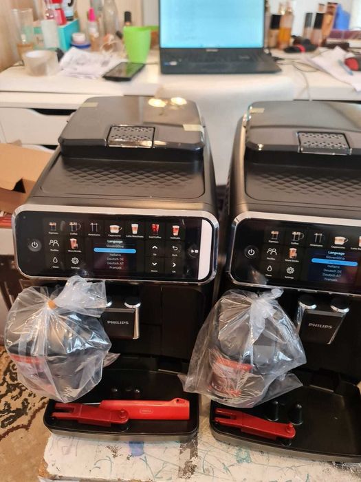 Nou espressor Philips LatteGo 5500 20 de băuturi