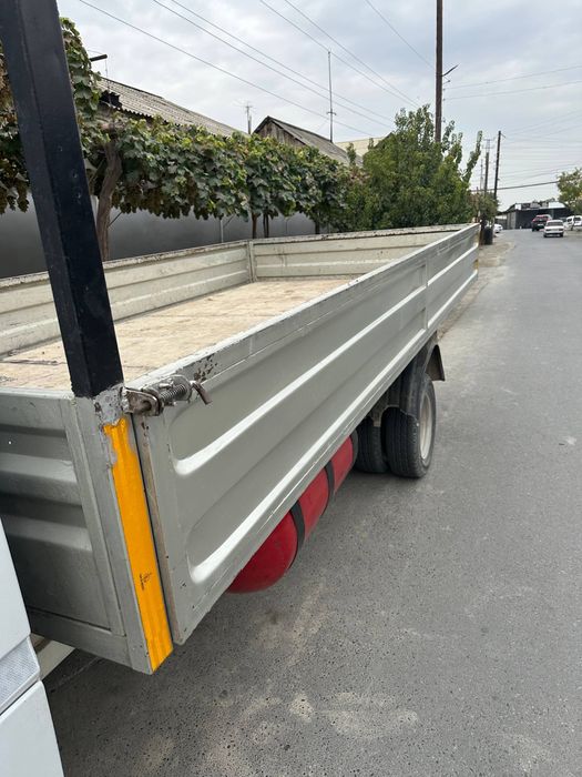 Mercedes-Benz 412D sprintor