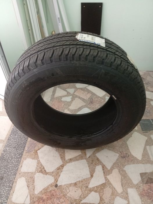 Vând cauciuc nefolosit Michelin 265/60/R18