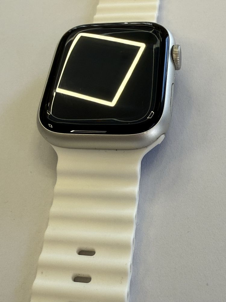 Apple Watch 9 45mm 95%